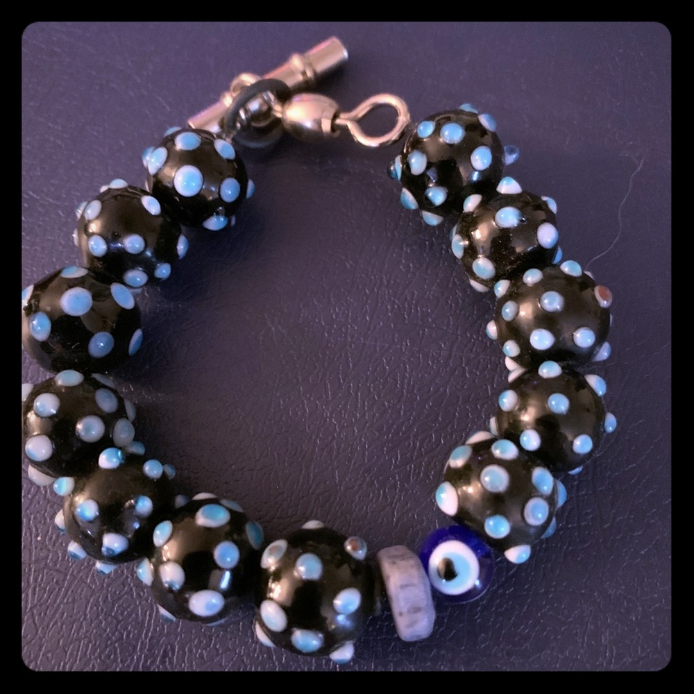 NWT beaded evil eye bracelet